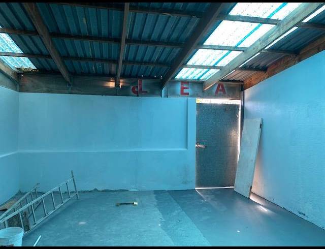 150M² RETAIL TO LET IN MEADOWRIDGE
